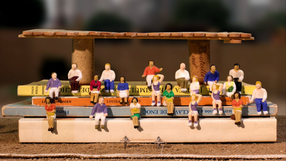 astronautmx's tweet photo. Some frames of the #stopmotion spot that we collaborated in, some months ago! Enjoy 🔥 +Info: https://t.co/pLIDPJssmH https://t.co/FJmuNkkEbM