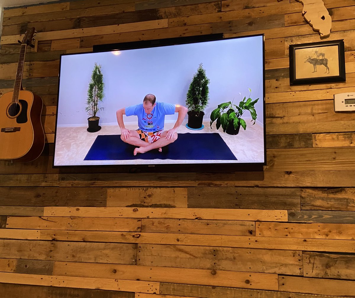 AndrewAlderman's tweet photo. @AriShaffir Just finished day 1 of #Yogari. When do our ears and bald spots start to stretch? I want to quit before then. https://t.co/DFu5Clf7YC