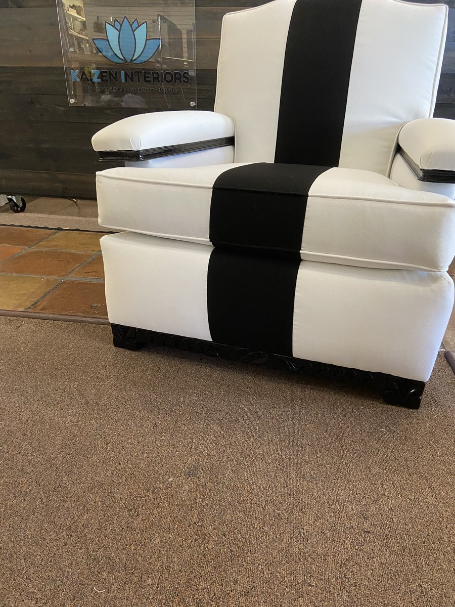 KZI_AZ's tweet image. Making Sunbrella formal! #sunbrella #kziaz #blacktieaffair #customfurniture #azsmallbusiness