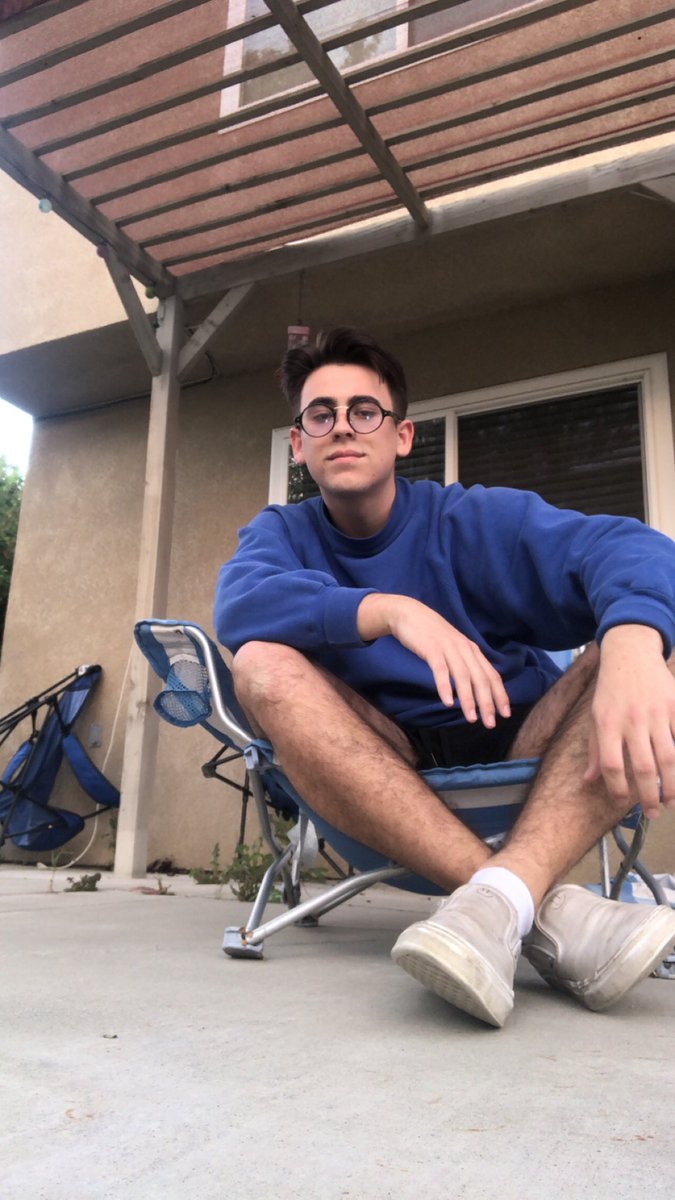 damdaniellll's tweet image. hows quarantine?