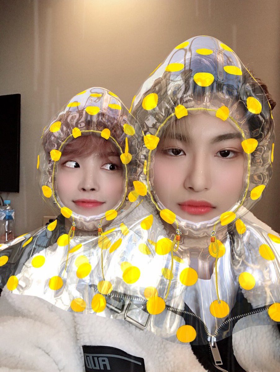 [#홍중] 친구야, 생일 축하해.🎉
#ATEEZ #에이티즈