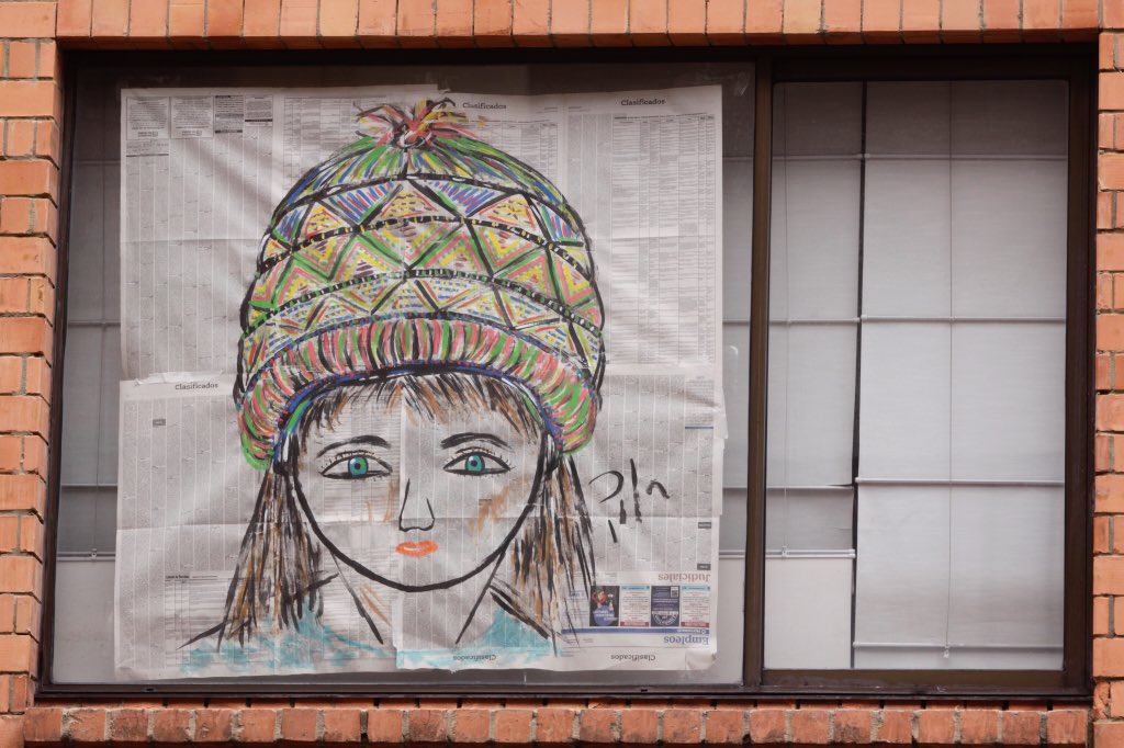 cduranaraujo's tweet photo. #arte #pintura sobre #papelperiodico #ventana #aislamiento #cuarentena #quarantine #covid19 #coronavirus #bogota #chapinero #colombia #mequedoencasa #windowsview #stayathome #stayhome https://t.co/FZDg1qsAGv