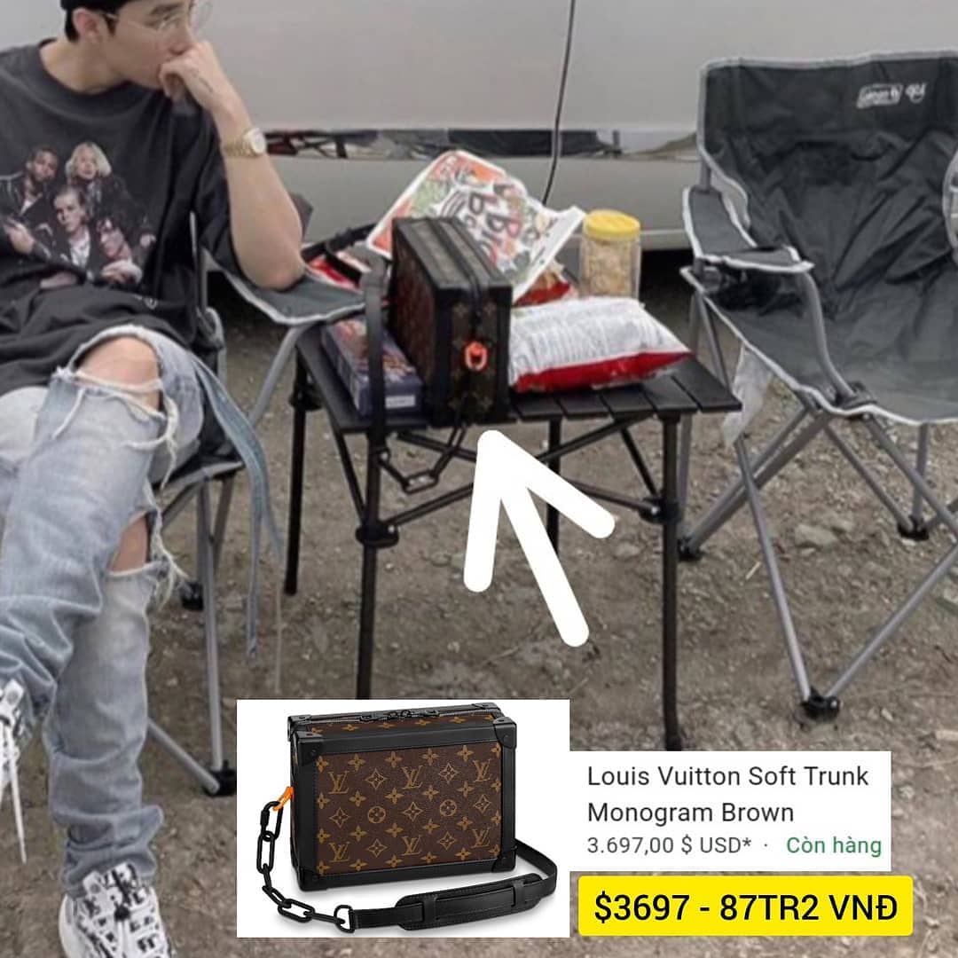 mtpcloset's tweet photo. #sontungmtp #fashion #style #haytraochoanh #ootd #ootdvietnam #mtp_fashion #kingofvpop #outfitoftheday #menstyle #mtpcloset #versace #coleman #dior #fearofgod #balenciaga #louisvuitton #mtpentertainment https://t.co/XqkM4FXQqF