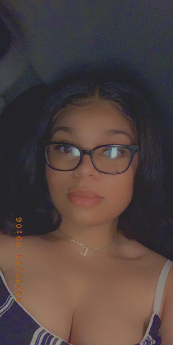almighty__lee's tweet photo. my very first wig 😩😍
Call me Sierra 🤪 https://t.co/8rgAATVB7G