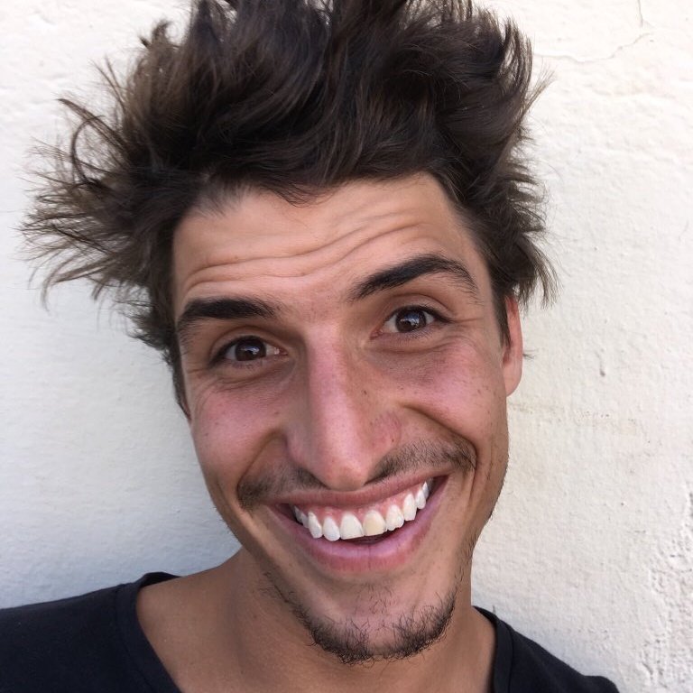 eujessieguedes's tweet image. Chumbo e Prior ridicularizando a Giselly em uma live, dando a entender que ela é "feia" pra eles...

A GIZELLY / OS MACHOS QUE NÃO QUEREM NADA COM ELA KKK #BBB20