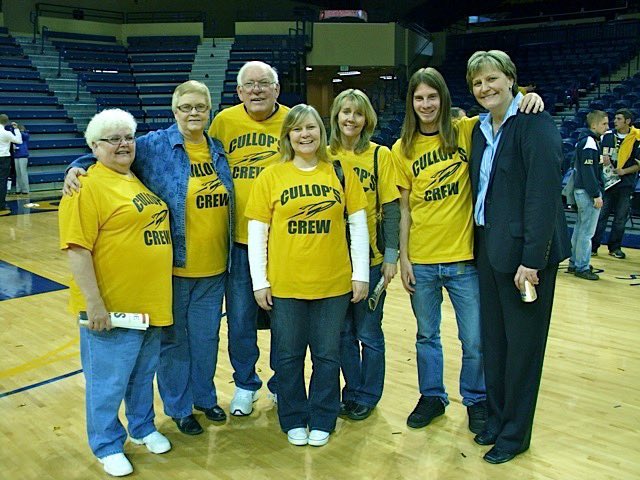 CoachCullop's tweet photo. Love this team too! โค๏ธ #WNITChamps https://t.co/w6k6GUi5nb