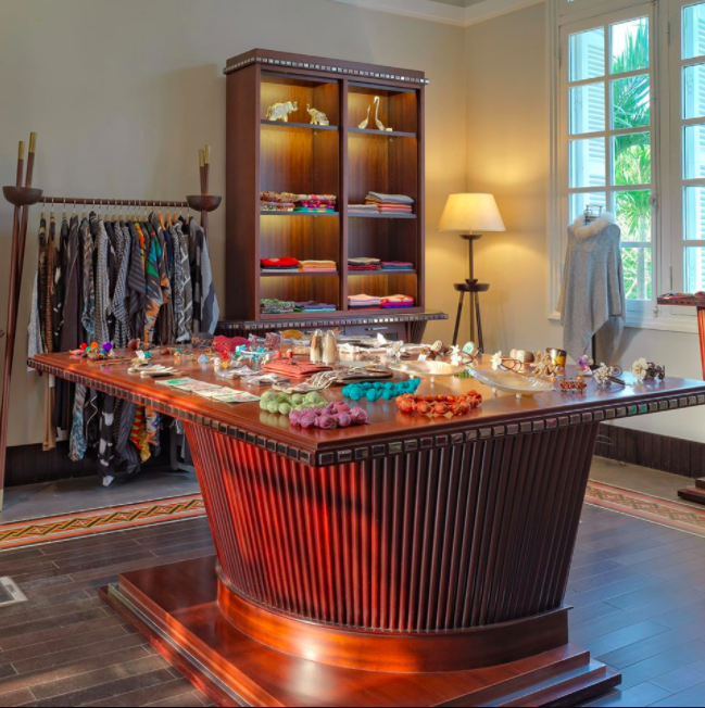 AzeraiHue's tweet photo. Take home a memory of your stay at Azerai La Residence, Hue from the selection curated local gifts available at our Boutique. https://t.co/5lhUGNTAdl