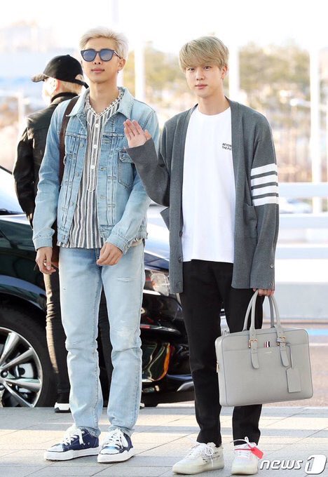 joon is like 5’11 when jin’s like 5’10 ,,, why does the gap seem Bigger Though ,, is it bc of their figures ?? Their Aura ??? what are you hiding