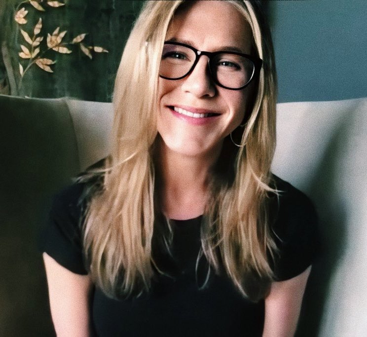 this is auro| baci stellari tweet media