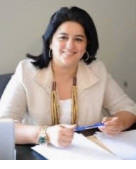 الدكتوره/ رنا عبدالله عبدالرحمن الفارس - وزيرة الأشغال العامة ووزيرة الدولة لشئون الأسكان في دولة الكويت