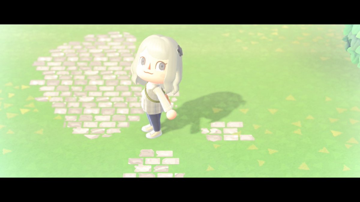 にゃおん 小さめの石畳作りました 何パターンか組み合わせていろんな形ができるようで できない 使い勝手の悪い マイデザインですが よろしければご利用ください 撮影フィルター ノーマル ふんわり フィルムです ツリー下単品石畳二種類のidも