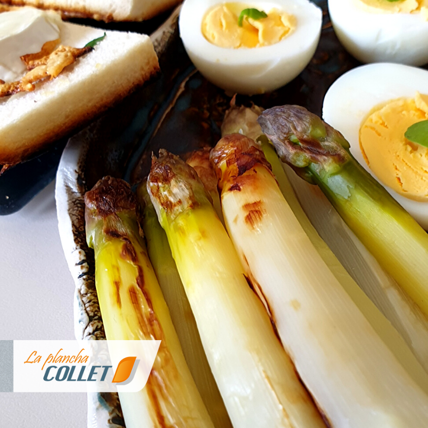 ColletIndust's tweet photo. Asperges en papillote sur notre PLancha COLLET . https://t.co/7RQsM02lVU