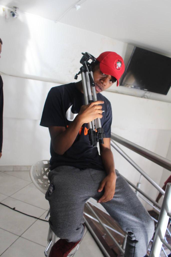 Something_So_G's tweet photo. @toorealjerome &amp; @MarshPit1 So_G's Very Own

#StayHomeSaveLives #day8oflockdown #LockdownSA #NewMusicFriday #Moneyheistseason4 #WorkFromHome #SomethingOriginalent #musician @Yfm @METROFMSA @slikouron https://t.co/Pqti8fS1MF