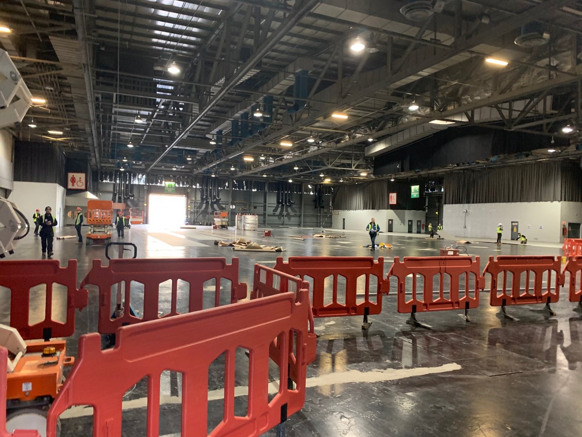 NHS Louisa Jordan (@nhslouisajordan) on Twitter photo Over 400 contractors and nearly 150 NHSScotland clinicians and operational staff are now working on site to help build the <a href="/NHSLouisaJordan/">NHS Louisa Jordan</a> at the <a href="/SECGlasgow/">Scottish Event Campus</a>.
More➡️gov.scot/news/construct… Over 400 contractors and nearly 150 NHSScotland clinicians and operational staff are now working on site to help build the <a href="/NHSLouisaJordan/">NHS Louisa Jordan</a> at the <a href="/SECGlasgow/">Scottish Event Campus</a>.
More➡️gov.scot/news/construct…