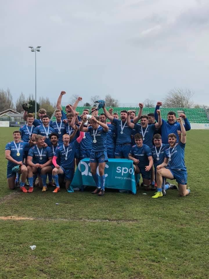 JonHill78's tweet photo. Thanks @jack_fahy for the nomination. 

Once nominated you have 24hrs to respond or donate £20 to a local charity. nominate 4 people &amp; post a picture of you coaching / working. I nominate:

@HilljamesRL @RuairiCushion @AliHill91 @marines64 https://t.co/4lBzT26vgB
