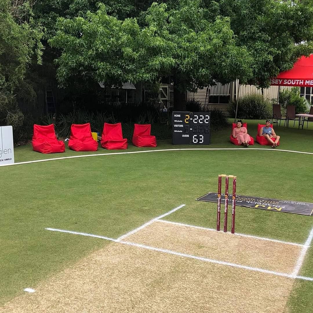 cricketdistrict's tweet image. We have a winner. The best backyard in the world. 😍🏏

[via Dylan Hadfield]