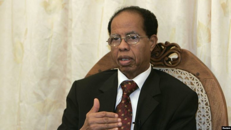midnimo1's tweet photo. Waxbadan Ka Ogaaw Allha Ha U Naxariistee Nuur Cade Taariikhda Raisul asaarihii Hore ee Somalia - 👉
https://t.co/g62DCDfOOO 🎯✍️ https://t.co/Gs9Ac3wsmZ