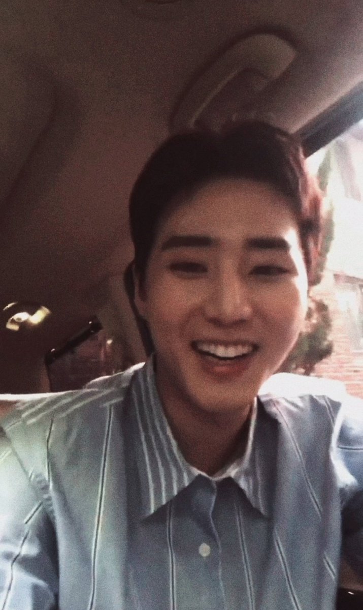 200403 youngk vlive screenshots (without logo) -thread-