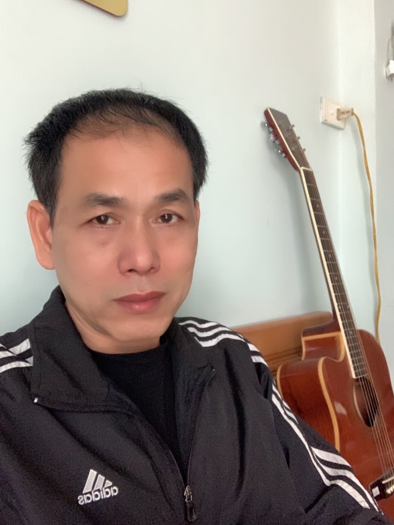 Ở nhà là yêu nước