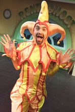 moicher12's tweet photo. @J0hnCassidy I thought this was a bring back Rentaghost campaign https://t.co/sQIAQtY1Lj