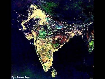 its_darkmani's tweet photo. #ModiVideoMessage | We have to move towards light from the darkness created by #CoronavirusPandemic. On April 5th at 9 PM, let us come together once again as a nation. For 9 mins, light diyas, candles or use the flash light on your mobile phone/torch.
#CoronaLockdown
#ModiVideo https://t.co/pxhJAkwgkt
