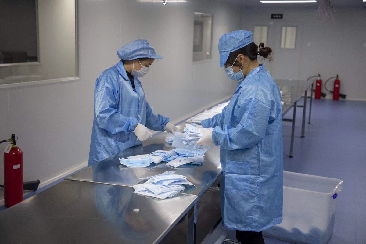 AmilyYang2's tweet photo. If you have demand for the mask ,Please feel free to contact me .
#Protofab  #Mask  #Filter  #KN95  #China  #Corona-virus #Corona virus # Made in China
 #Mask Manufacturer #Virus # Manufacturer # Safety #Healthy https://t.co/b2ELJFRdkP