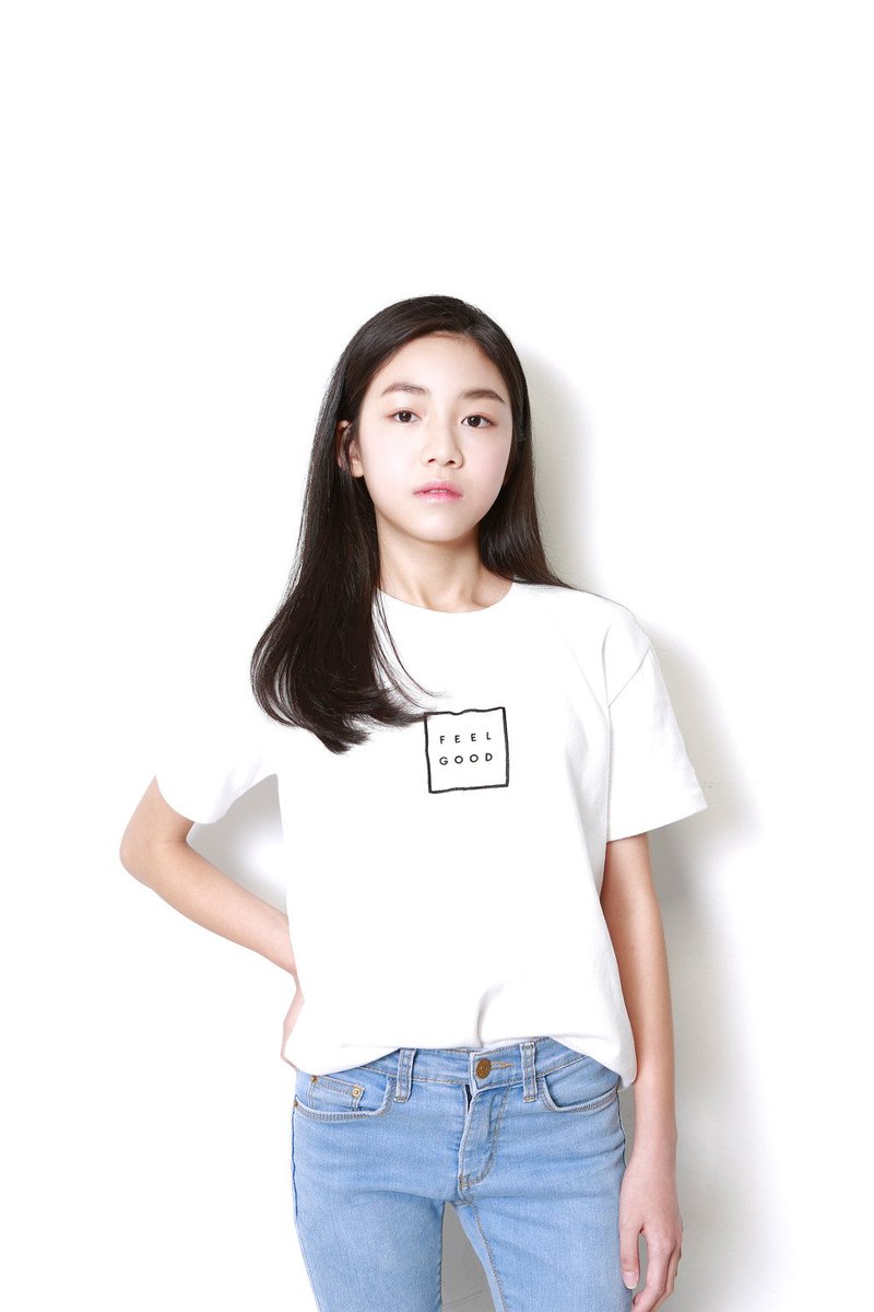 dahyunspic's tweet photo. some pre debut dahyun
#다현 #dahyun #rocket_punch #로켓펀치 #bouncy #red_punch @Official_RCPC https://t.co/2qwodlXIOn