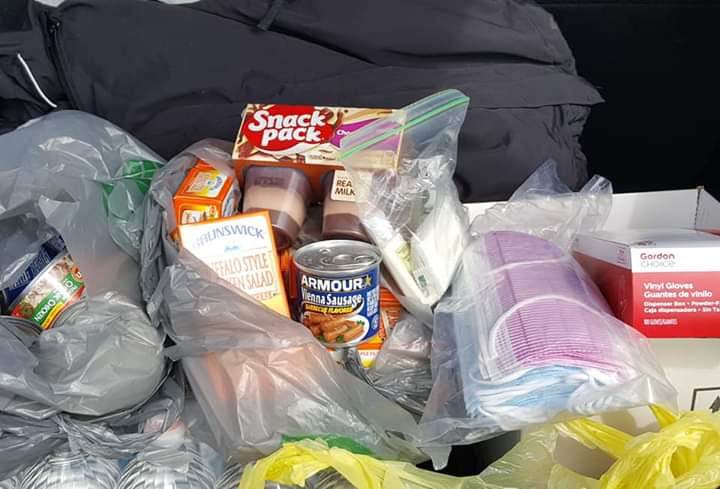 CHERIESDOGSIT's tweet photo. Please donate. The homeless are having a horrible time surviving. Lack of Food. Doreatha Reid Mission go out to the homeless and feeds them. Please help by donating for the homeless.
  
God Bless You can Cash App monetary donations to $BBless2outreach https://t.co/u15SdLUwbY https://t.co/G8dGuD1MhD