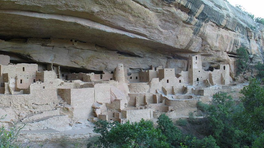 The 37th parallel crosses through many native sacred sites and US landmarks. Some sacred sites include Cliff Palace, a village built into the side of a mountain, located in Colorado’s Mesa Verde National Park. It’s the largest cliff dwelling in North America.
