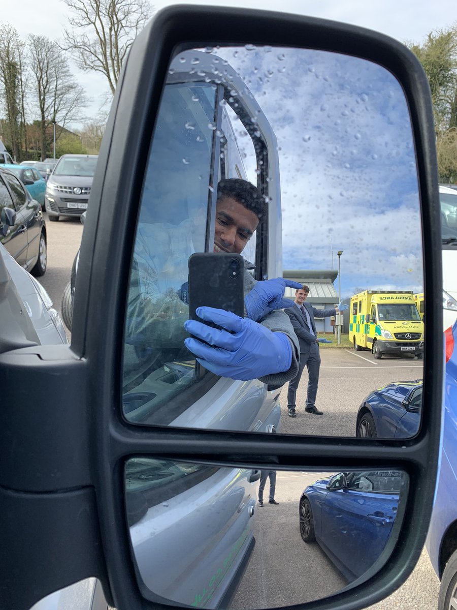 Oliver Males tweet media