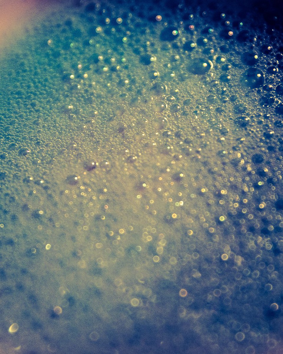 SamProductions_'s tweet photo. Day 5: Bubbles

#BHPhotoChallenge @BHPhotoVideo @CanonUSAimaging @WDCreators 
•
SDG 🚰📷
•
#Photography #Bubbles #CanonPhotography #Spring #SpringCleaning #Windex #Canon #CanonPhotography #Bubble #SoliDeoGloria #Day5 #Challenge #Fun #Distraction https://t.co/34zImHDZpH