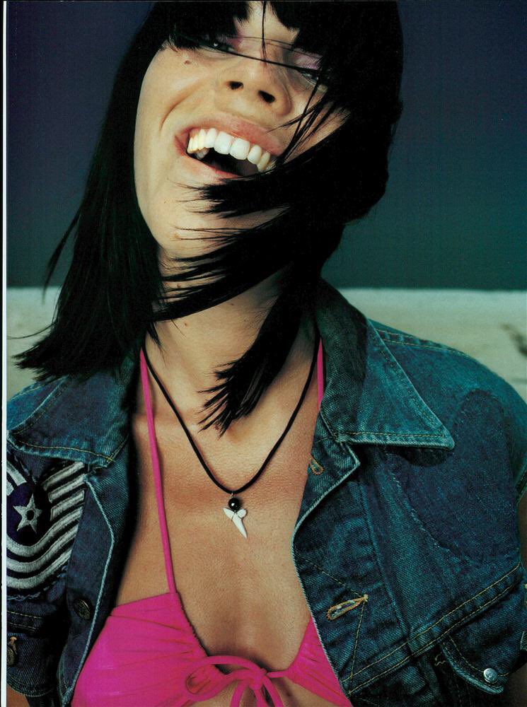 louise hargreaves for vogue italia “the bikini mood” june 2000, by elaine constantine