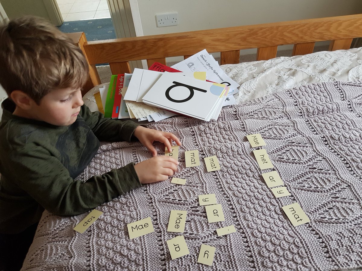 Hwyl gyda tric a chlic @MrsDJones3