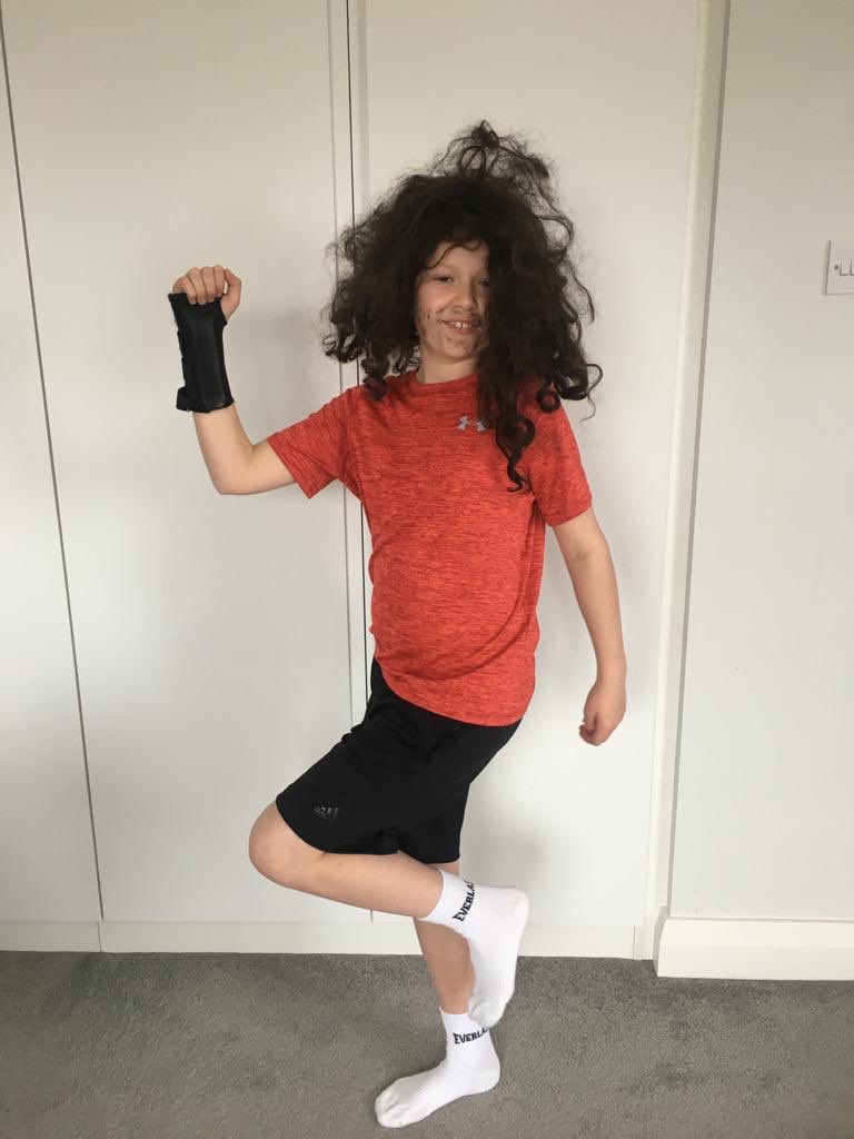rich1176's tweet photo. Harry from the Wirral UK ready for today’s session Joe Wicks style #PEWithJoe https://t.co/NUTRfUmW4b