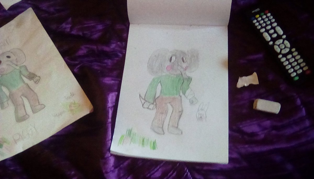 Rabbitears08's tweet photo. @Roblox You like my drawings? #Roblox #RobloxPiggy  :D https://t.co/LlTU0764Wn