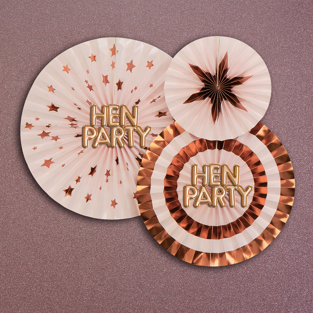 cscimports's tweet photo. Looking for stylish hen party ideas? 💍🥂 Take a look at the Glitz &amp; Glamour Hen Party collection! - https://t.co/m3EnSddWo1
#Neviti #Party #BrideToBe #HenParty #BridalShower https://t.co/TONgfLNtaE