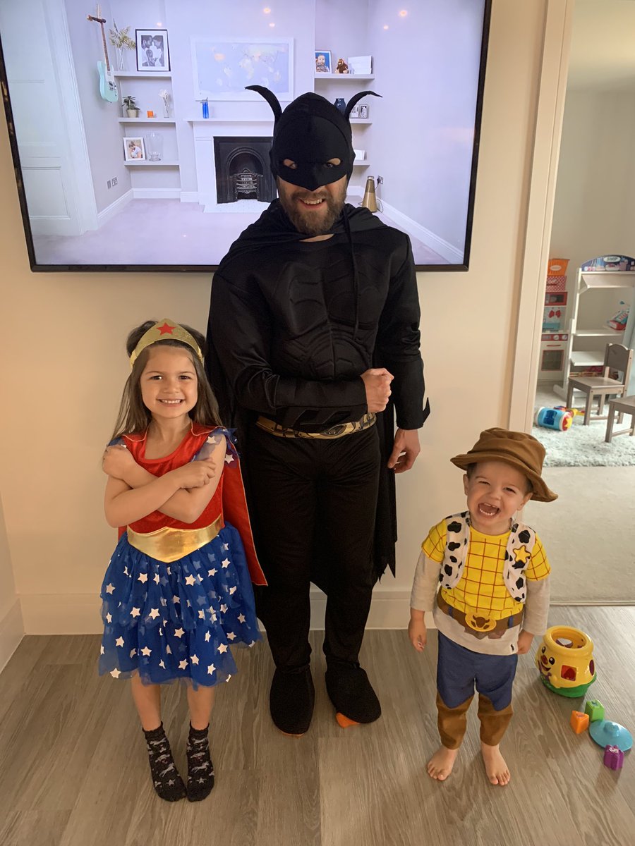 scottybateman's tweet image. All ready for our morning workout @thebodycoach the Bateman family form Bridgwater