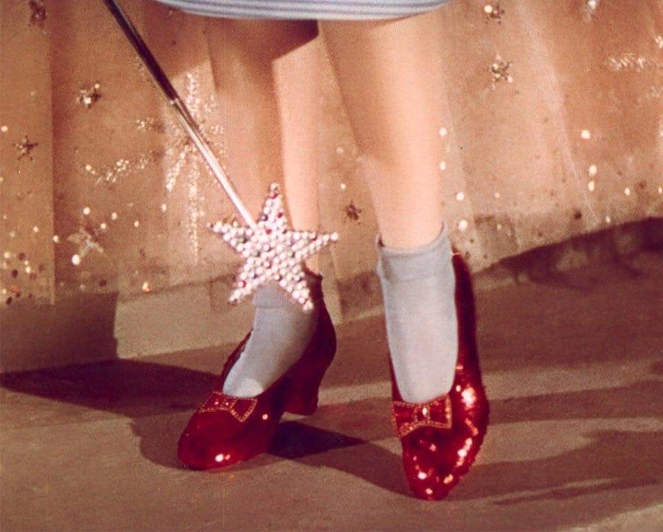 KATMS73's tweet photo. "You've always had the power, my dear. You've had it all along"
The Wizard of Oz 😍
#readmore
#classicalbooks https://t.co/aUkTfwhSMF