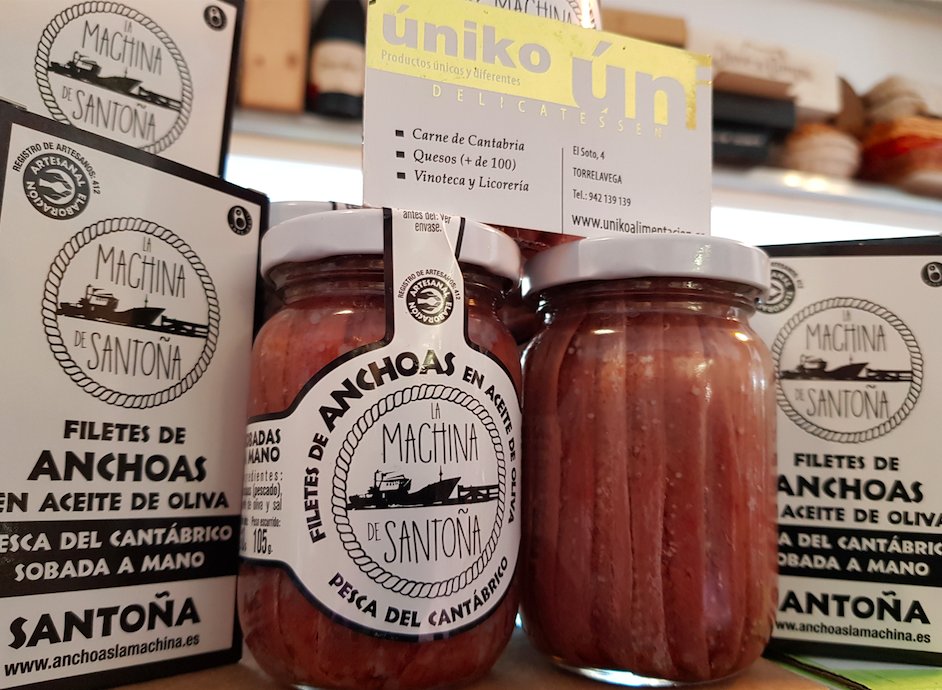 TiendasUniko's tweet photo. ¿Queréis probar la que es sin duda una de las mejores anchoas de Cantabria? Vaya preguntas tengo... 🤔 Es el mejor momento para deleitar los paladares mas exigentes con las anchoas de #LaMachina Filetes de anchoa en aceite de oliva pescadas en el cantábrico, bonito del norte...😋 https://t.co/po7HGVaiqM