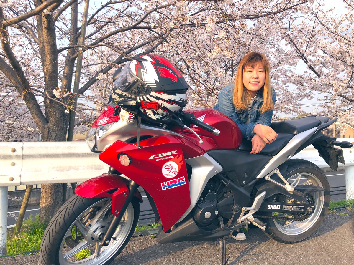 cbr25010's tweet photo. ＃桜　
桜が満開だぁ🌸🌸

#CBR https://t.co/vhv4jiLgu6