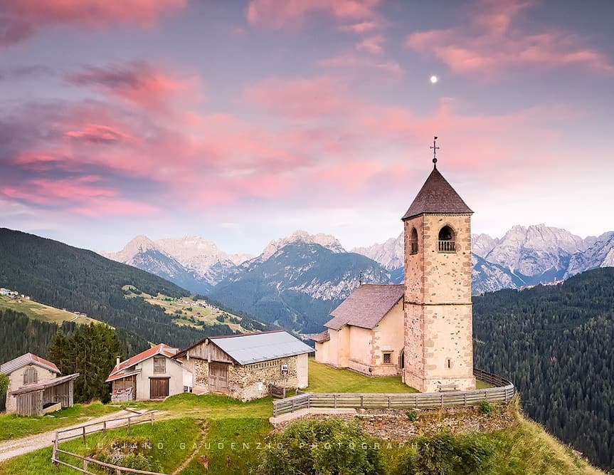 dolomiti@valcomelico.it tweet media