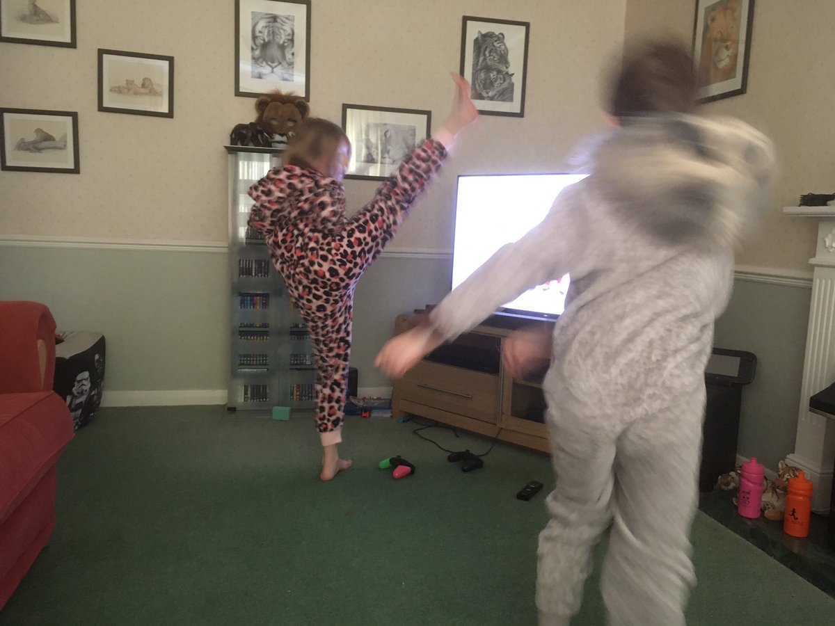 LWNeuroPhysio's tweet photo. Fancy Dress Friday PE with @thebodycoach. We have a sloth and a pink leopard! Great way to keep active. Thanks! @LaceyFieldPE  #PEWithJoe https://t.co/9a6kU9Hne5