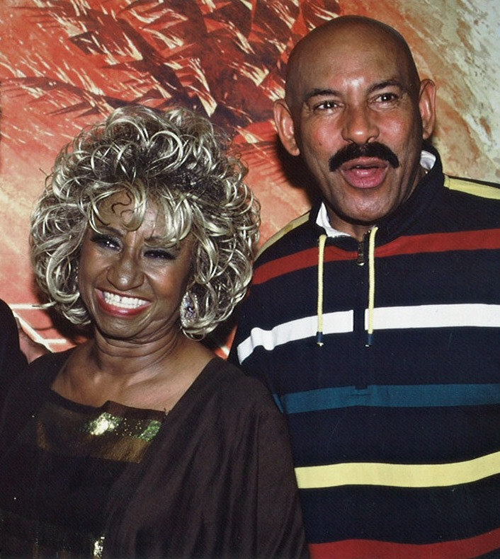 tempo_latino's tweet photo. #TEMPOLATINO à la Maison #10
Reine de la #salsa, #CéliaCruz était appréciée pour sa voix et sa présence scénique exceptionnelle. En 1993, son album avec #OscarDLeon est un véritable triomphe. Les voici lors de la 5e édition, en 1998.
https://t.co/kP66lVuooe https://t.co/9QWLvaQUBB