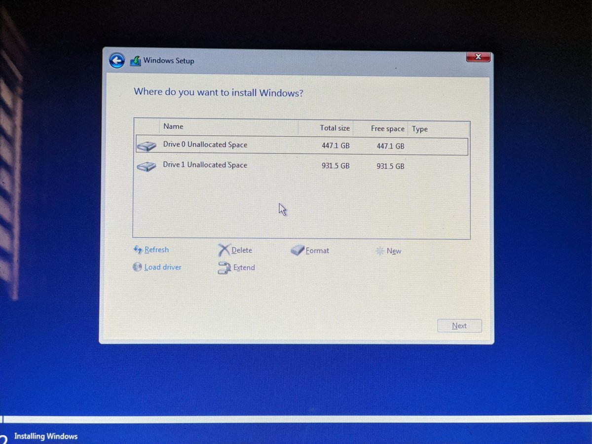 STEP 71. Klik "Custom: Install Windows only"2. Yg ni korang kena "Delete" semua partition. Caranya, klik satu, then klik "Delete".3. Ulang kat setiap partition yg ada4. Pilih storage yg korang nak install Windows dan klik "Next"**Better korang pilih SSD (kalau ada)