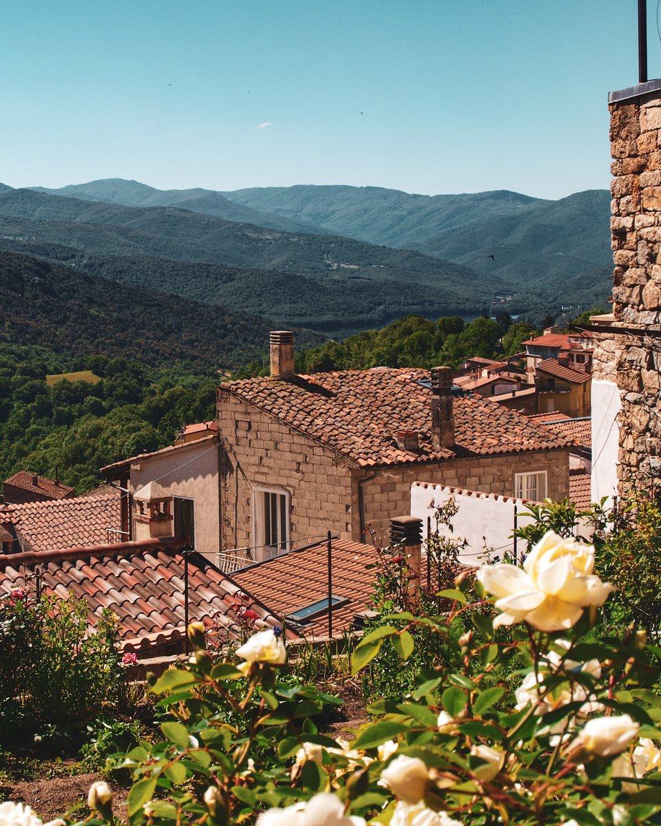 Presto la primavera arriverà per tutti noi 🌸

Gavoi | #Sardegna
⠀
[#IOSCELGOLASARDEGNA ]
⠀
📷 <a href="/frencipod/">Francesca</a>

#BeerbagiaFest