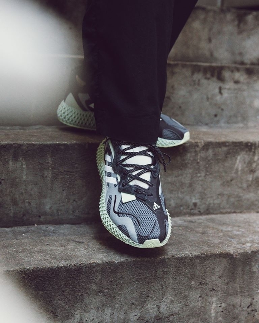 Footpatrol_ldn's tweet photo. FOOTPATROL EASTER SALE | Shop the adidas 4D Runner V2 online now! Sizes range from UK6 - UK12, WAS £300, NOW £200. | Shop now: https://t.co/w7AN9tiFIc #adidas #adidas4D #FutureofRunning https://t.co/Yvmr0dy7WN