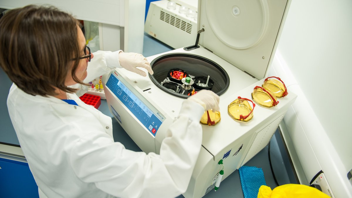 Urgent announcement: today we are launching a rapid response funding call for research to help us understand #COVID19 in relation to people with #diabetes.

There will be no restriction on the type of research accepted but we encourage collaboration &amp; multidisciplinary thinking.