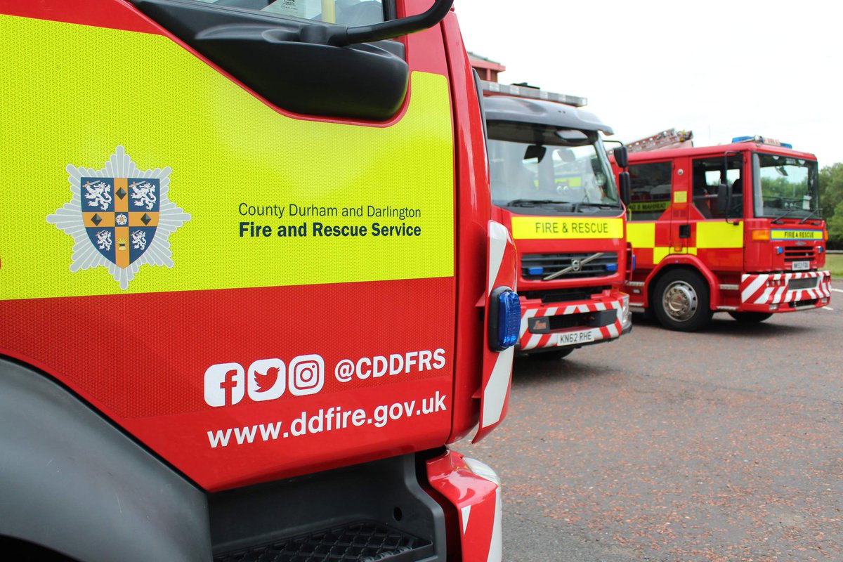 CDDFRS's tweet photo. Great news! ๐ weโve extended the deadline for applications for our deputy chief fire officer recruitment to the 7 April ๐ Interested? For more information visit our website ๐ https://t.co/rhGBZfpuOg #FireFuture https://t.co/FLZLjURr9k