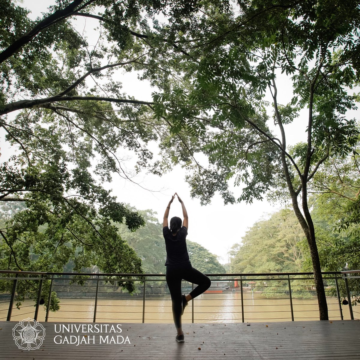 UGMYogyakarta's tweet photo. Ada yang sudah kangen olahraga di sini? Semoga pandemi Covid-19 segera berlalu dan kita bisa beraktivitas di luar lagi ya.
#sudutugm #exploreugm #latepost https://t.co/X8tCdPp7OV