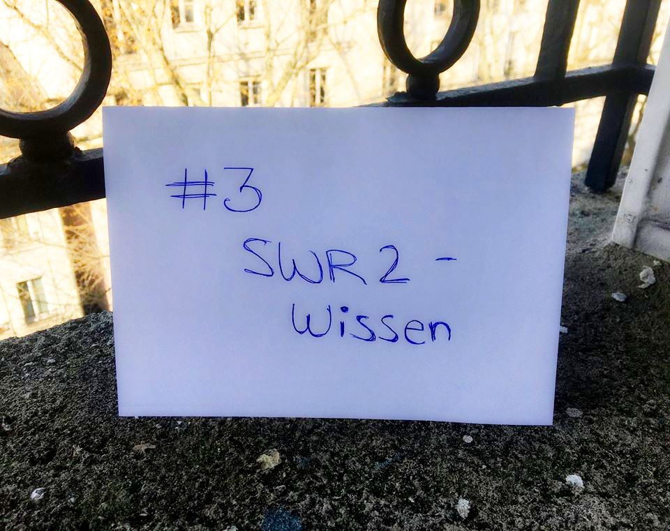 AllemagneDiplo's tweet photo. #jerestechezmoi #japprendslallemand Apprendre l’allemand en améliorant sa culture générale, c’est possible! @swr2wissen propose tous les jours des #podcasts très accessibles #astronomie #numérique #psychologie...
🎧 iTunes, Spotify, https://t.co/YA9XQTlbn5
#keepcalmandlearngerman https://t.co/N6F0x97hbm
